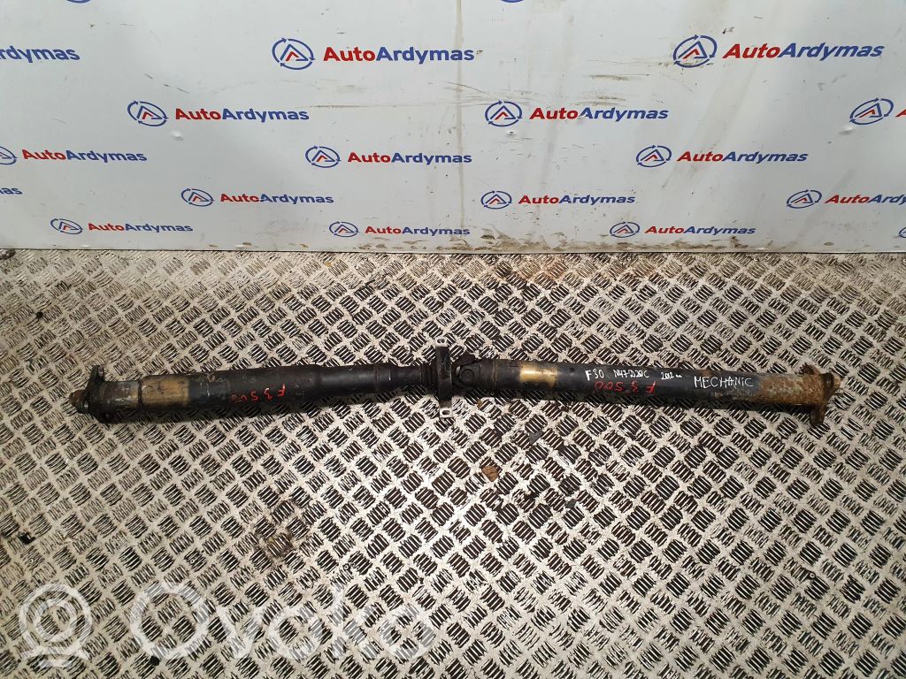 BMW 3 F30 F35 F31 Kardanas komplekte 