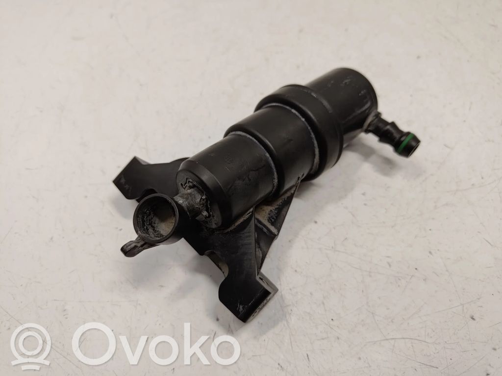 BMW 7 E65 E66 Headlight washer spray nozzle 