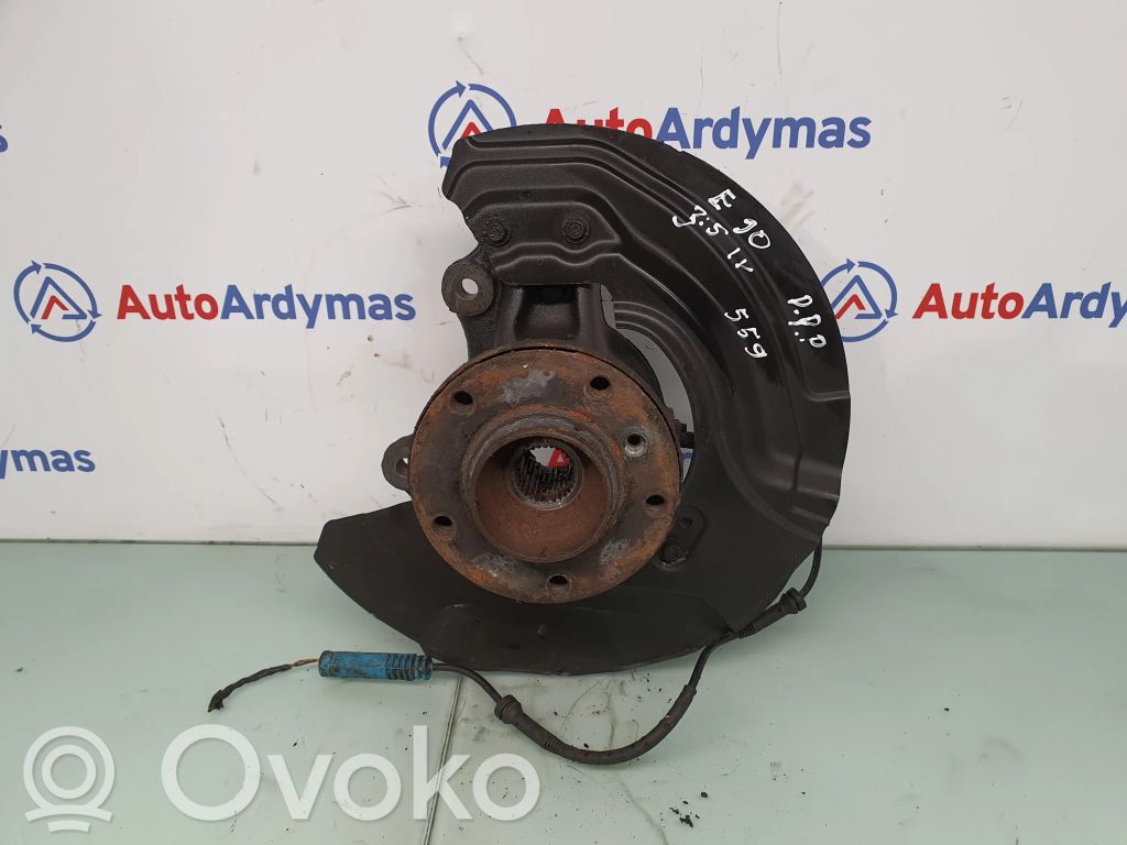 BMW 3 E90 E91 Front wheel hub spindle knuckle 