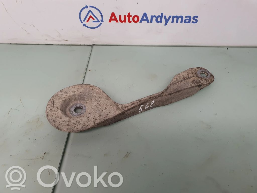 BMW X5 E70 Cits aizmugures šasijas elements 