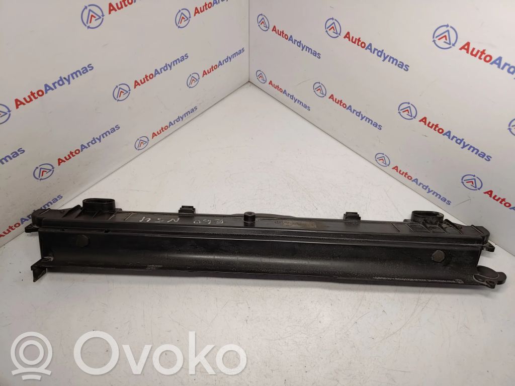 BMW 5 E60 E61 Radiator mount bracket 