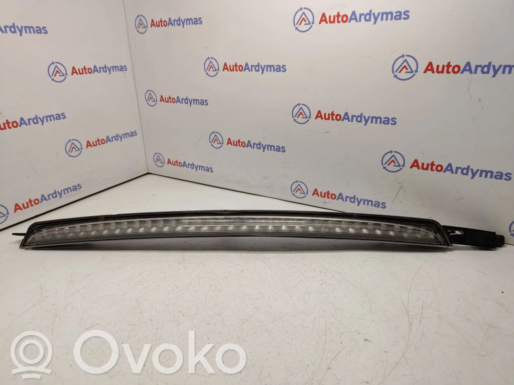 BMW 3 E46 Third/center stoplight 