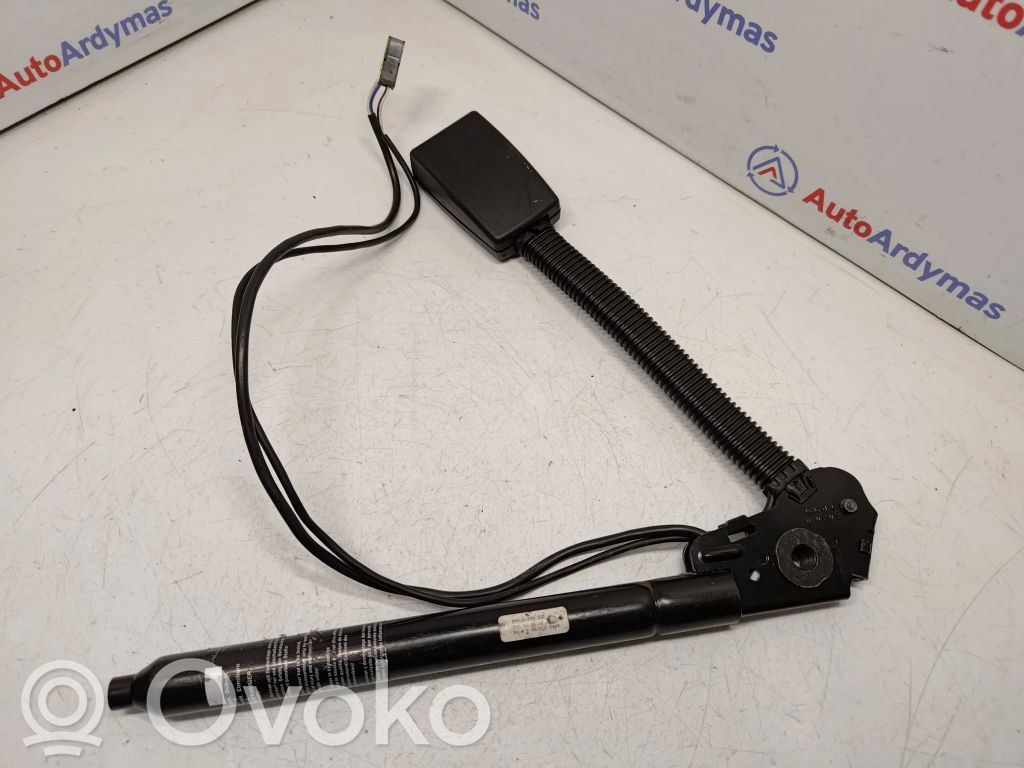 BMW 7 E65 E66 Sagtis diržo priekinė 