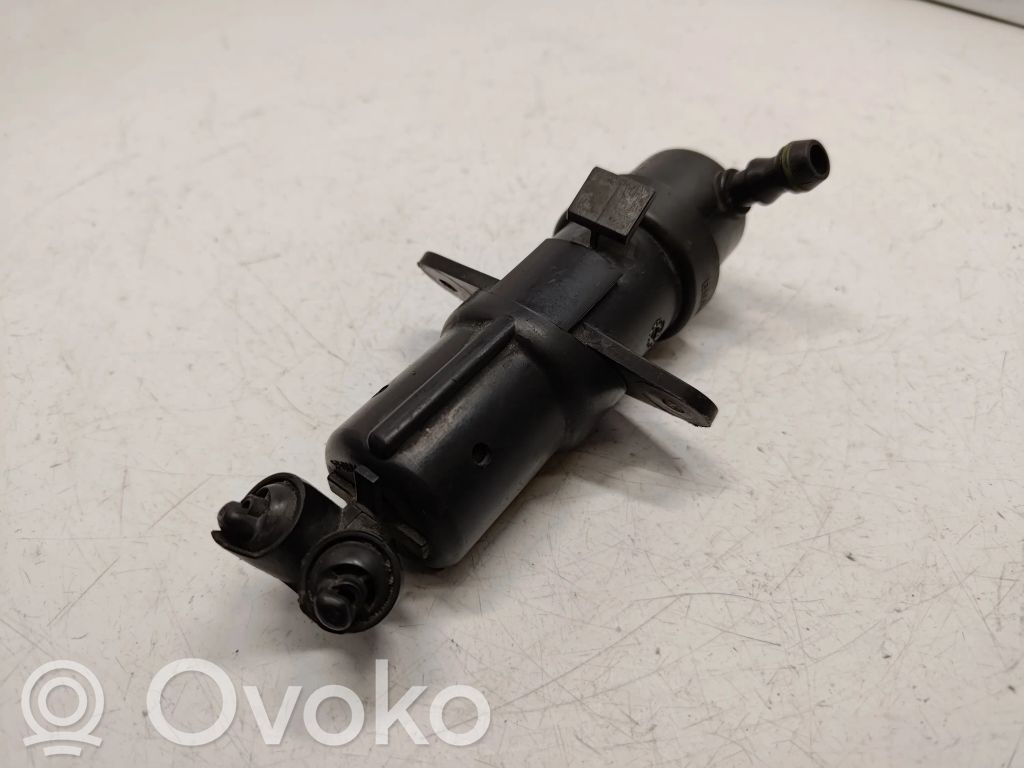 BMW 7 E65 E66 Headlight washer spray nozzle 