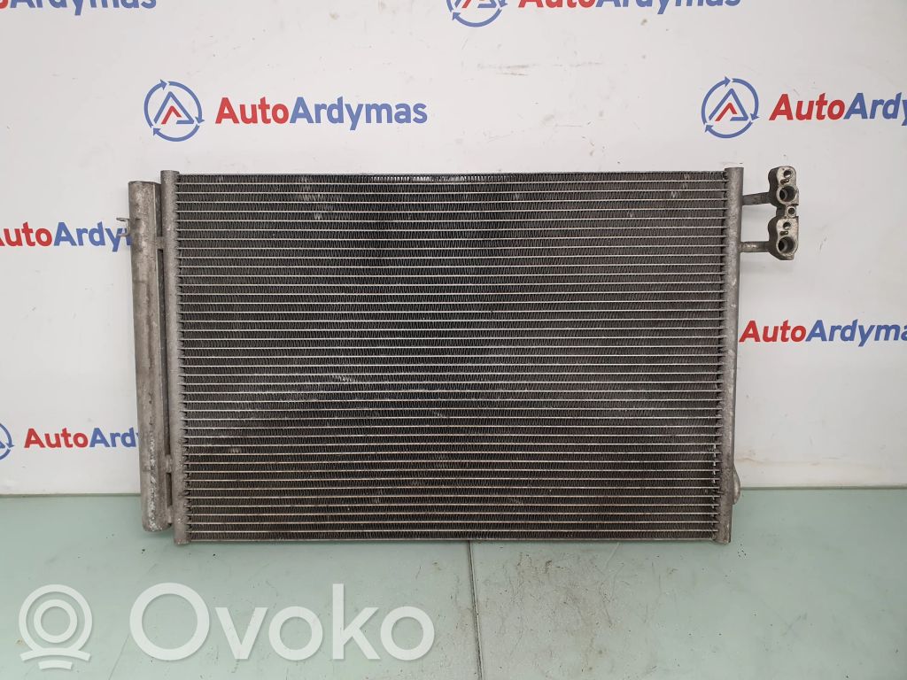BMW 3 E90 E91 Oro kondicionieriaus radiatorius aušinimo 