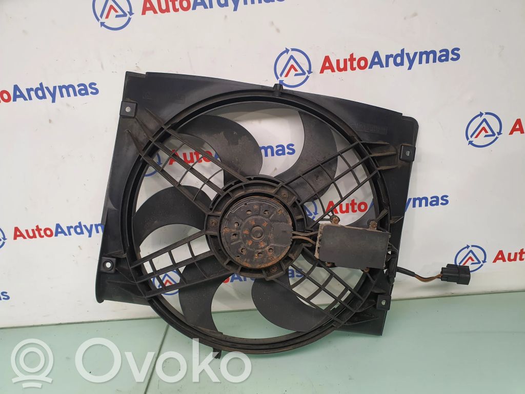 BMW 3 E46 Elektrinis radiatorių ventiliatorius 