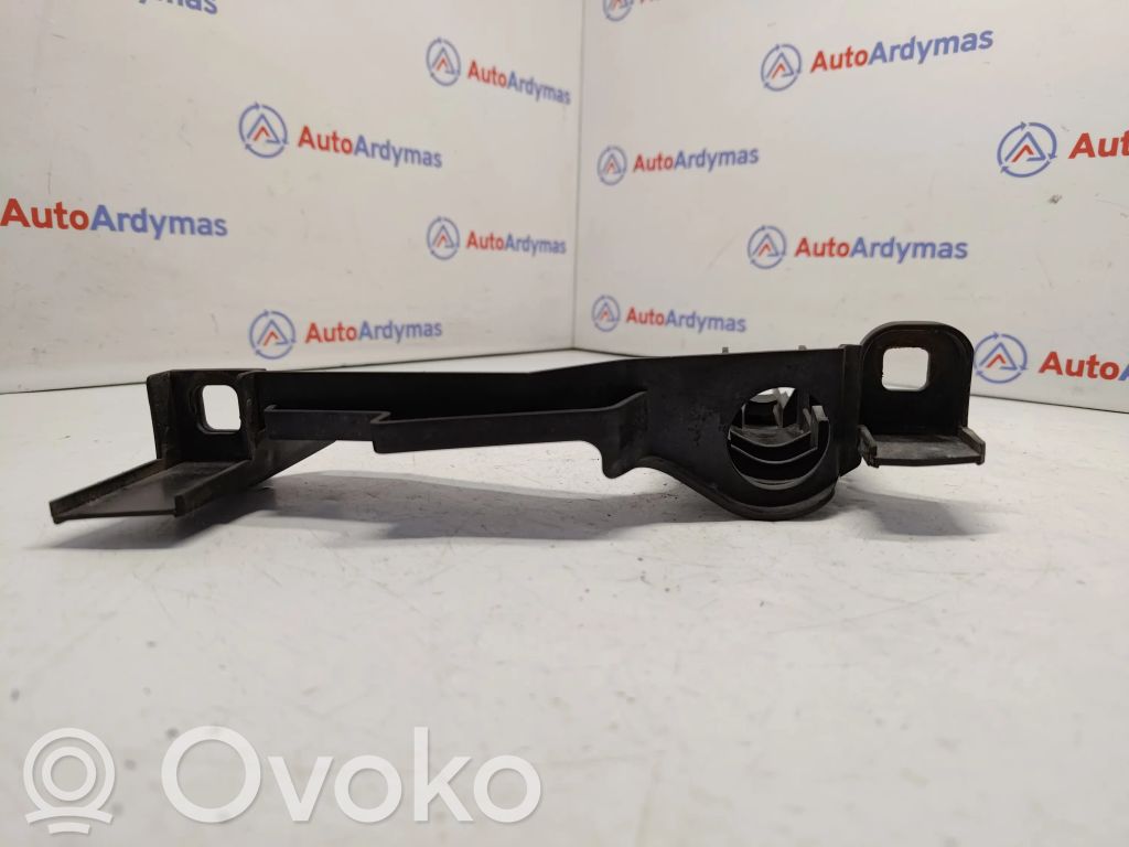 BMW 3 E46 Headlight/headlamp mounting bracket 