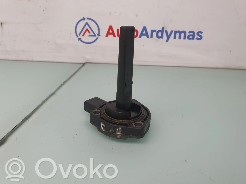 BMW 5 E39 Oil level sensor 