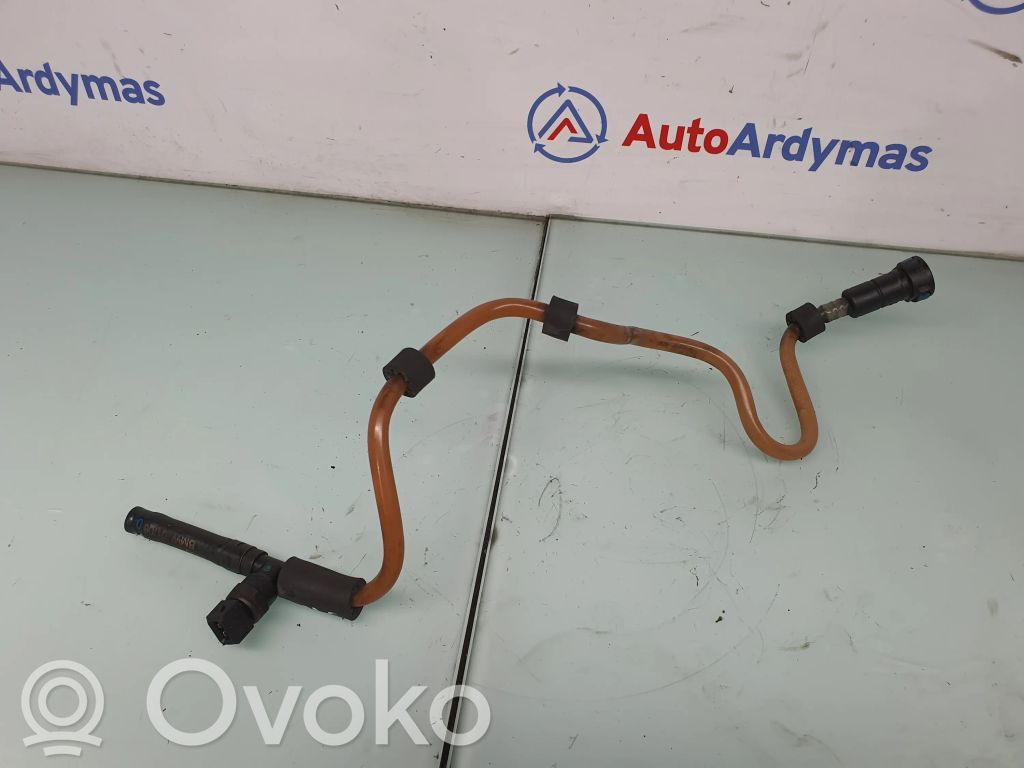 BMW 3 E90 E91 Caurule (-es) / šļūtene (-es) 