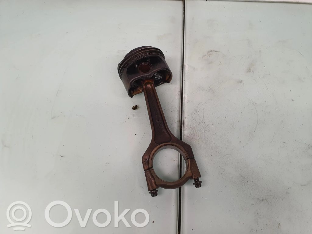 BMW 5 E60 E61 Piston avec bielle 