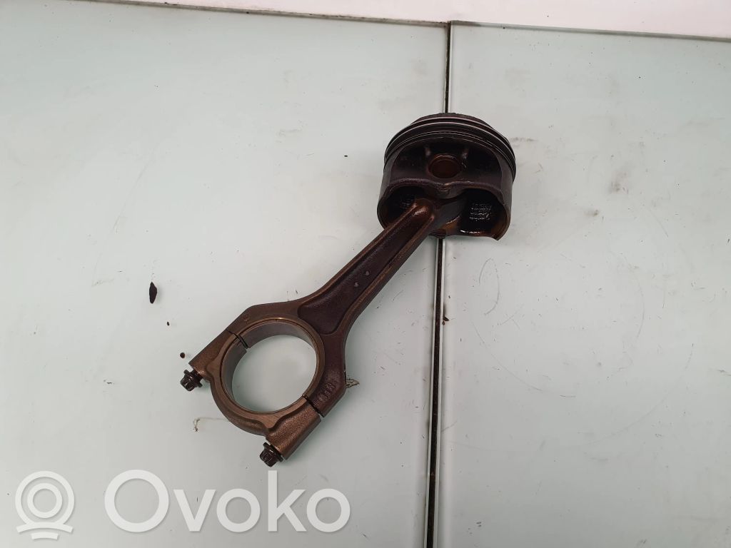 BMW 5 E60 E61 Piston avec bielle 
