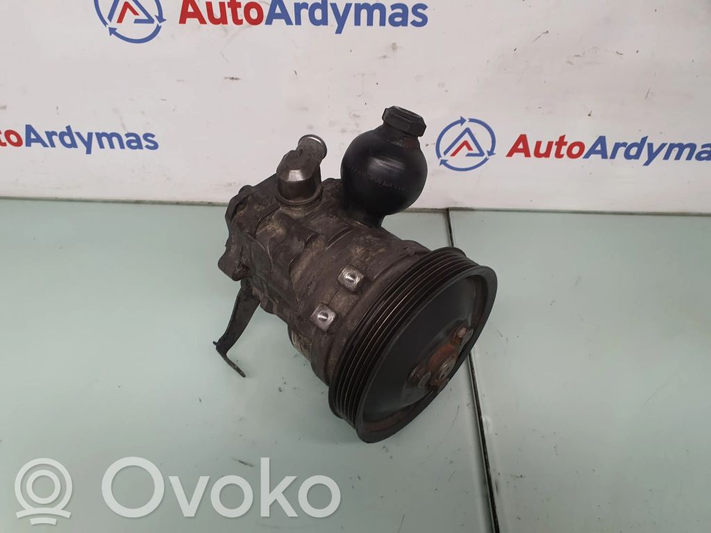 BMW 7 E65 E66 Vairo stiprintuvo siurblys 