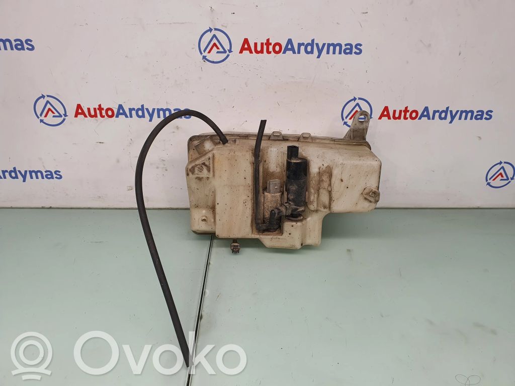 BMW 7 E65 E66 Wischwasserbehälter 