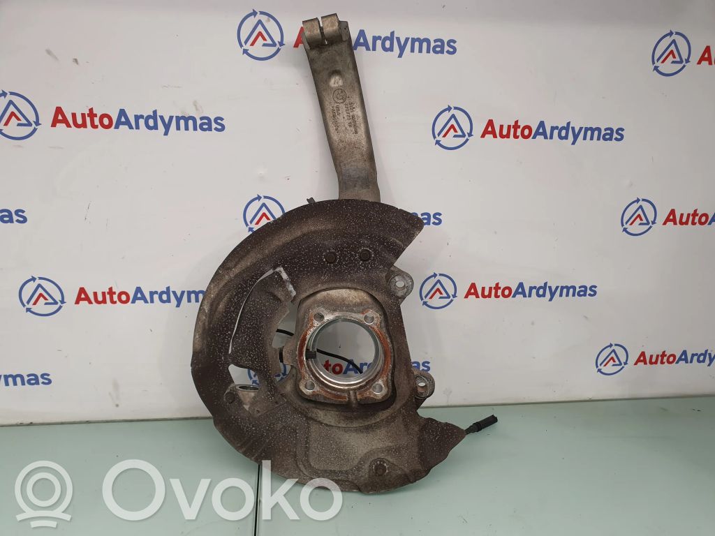BMW X5 F15 Priekšējā riteņa rumbas vārpstas šarnīrs (stupica, capfa) 