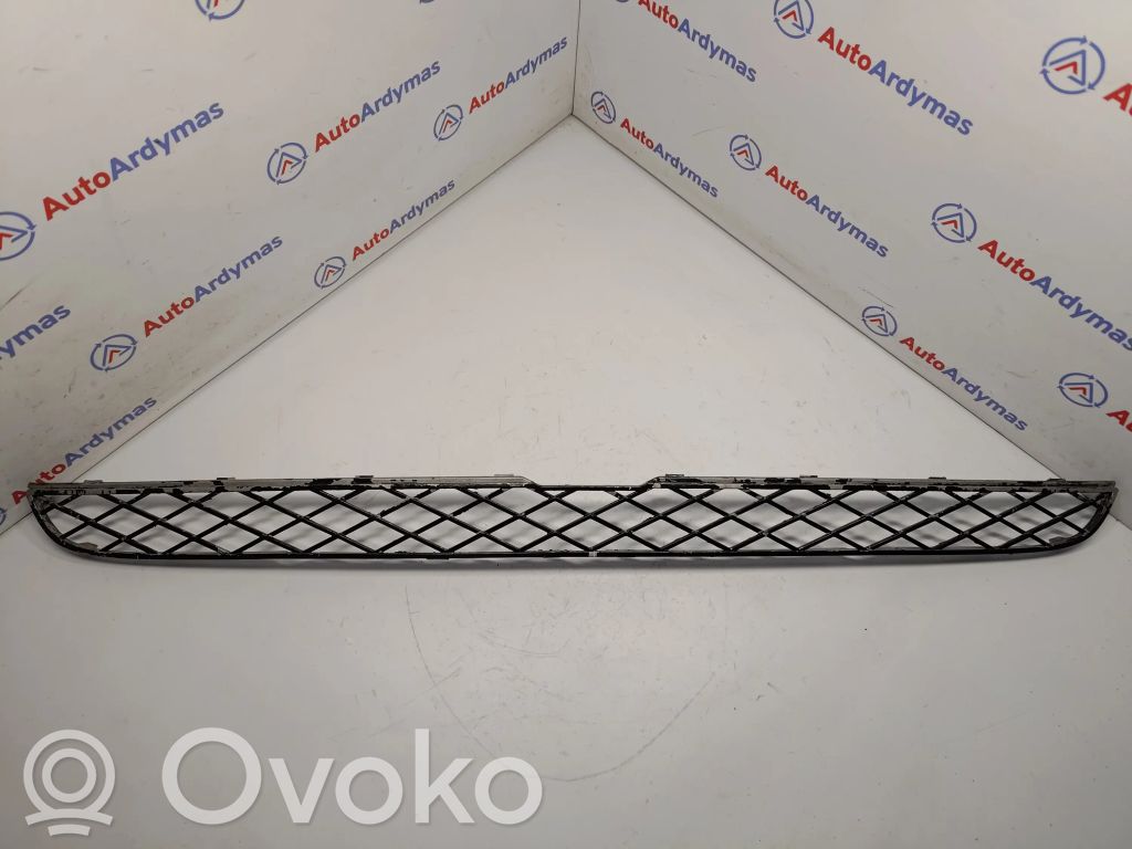 BMW X5 E70 Front bumper upper radiator grill 