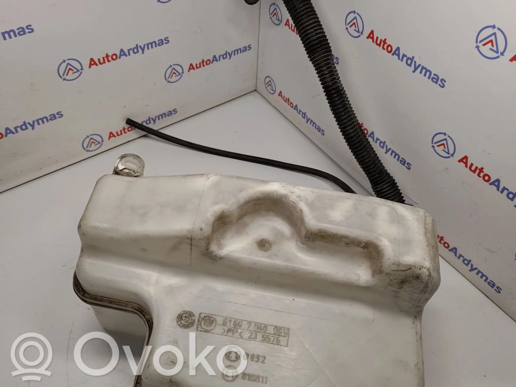 BMW 7 E65 E66 Wischwasserbehälter 