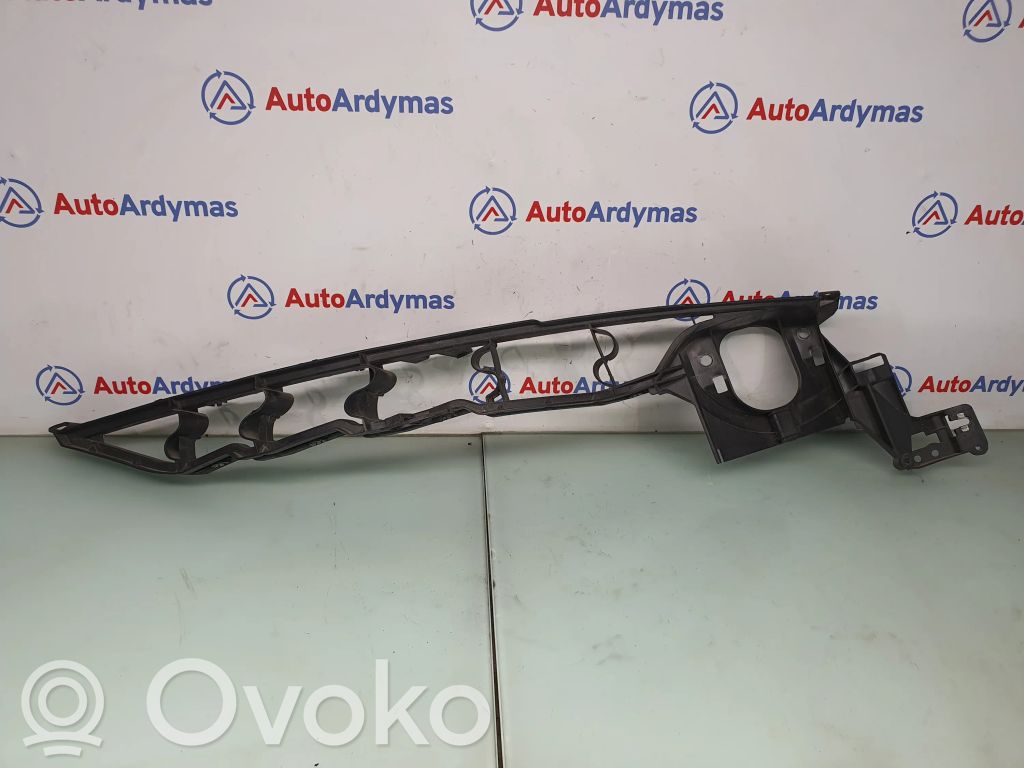 BMW X5 E70 Lokasuojan kannake 