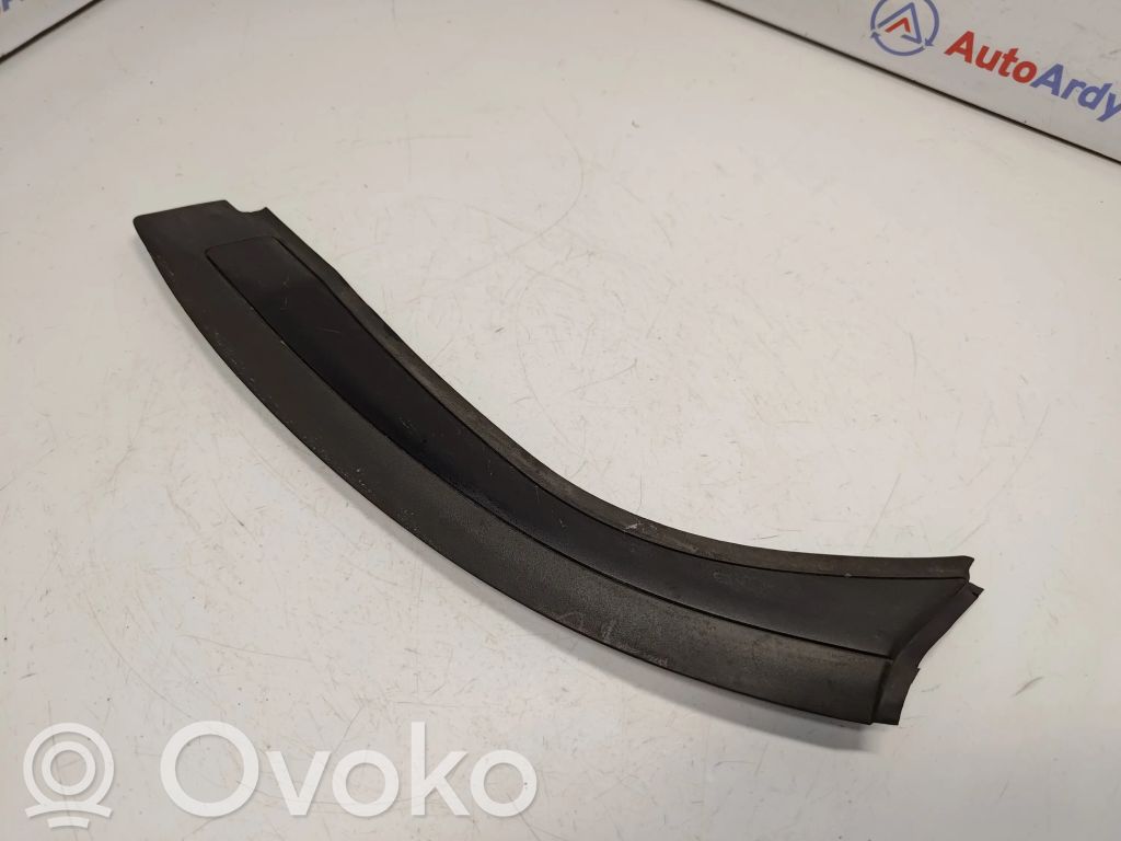 BMW Z4 E85 E86 Pilar (B) (inferior) 