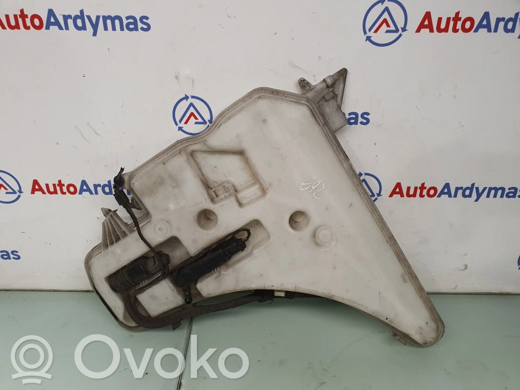 BMW 3 E92 E93 Logu šķidruma tvertne 