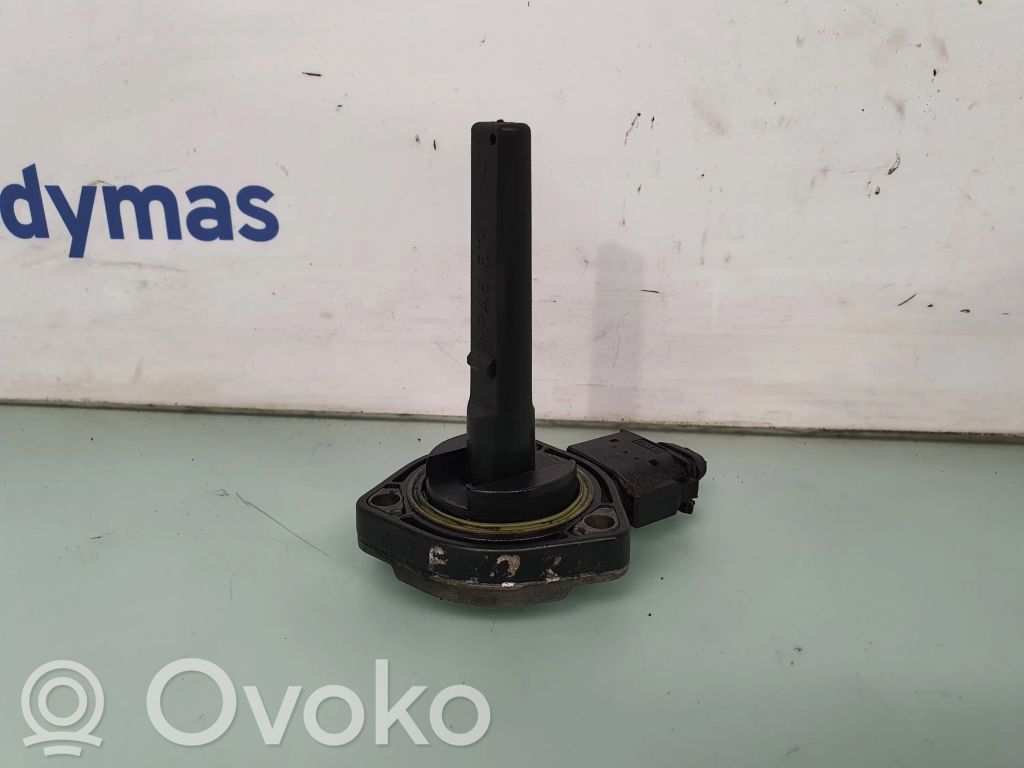 BMW 5 E39 Oil level sensor 