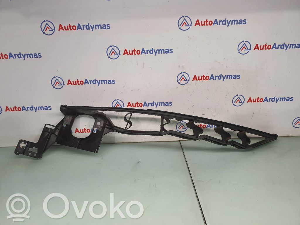BMW X5 E70 Lokasuojan kannake 