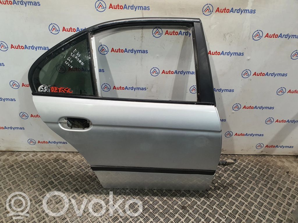 BMW 5 E39 Galinės durys 