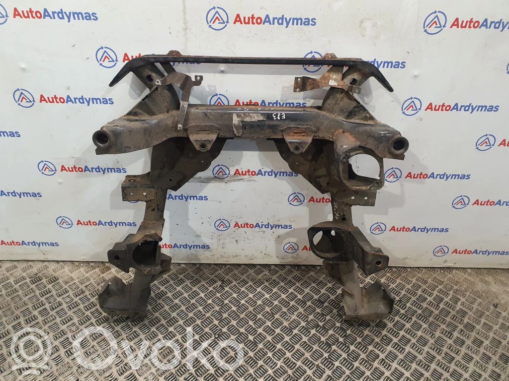 BMW X3 E83 Priekinis traversas 