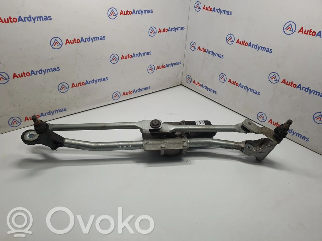 BMW 1 E81 E87 Front wiper linkage and motor 