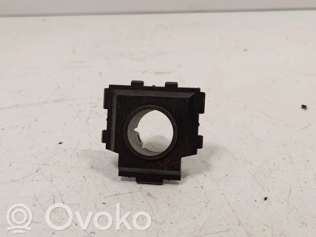 Front parking sensor holder (PDC)   7039602,51127039602