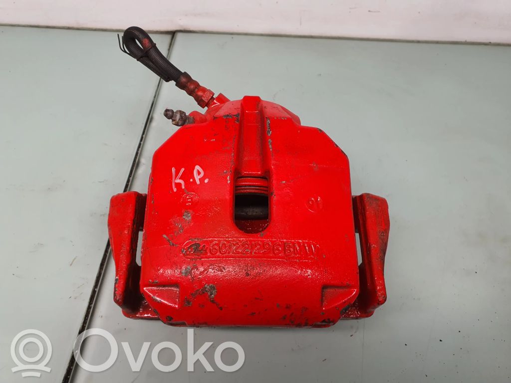 BMW 5 E39 Front brake caliper 