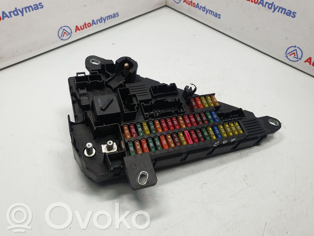 BMW 5 E60 E61 Fuse module 