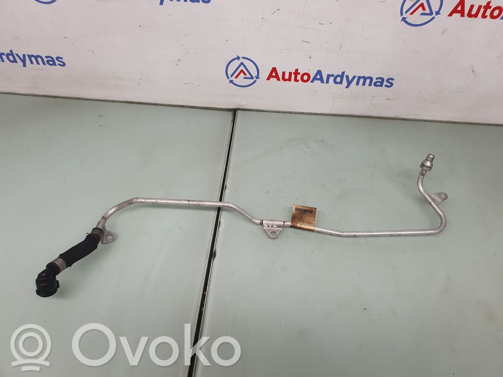 BMW 5 G30 G31 G38 Engine coolant pipe/hose 