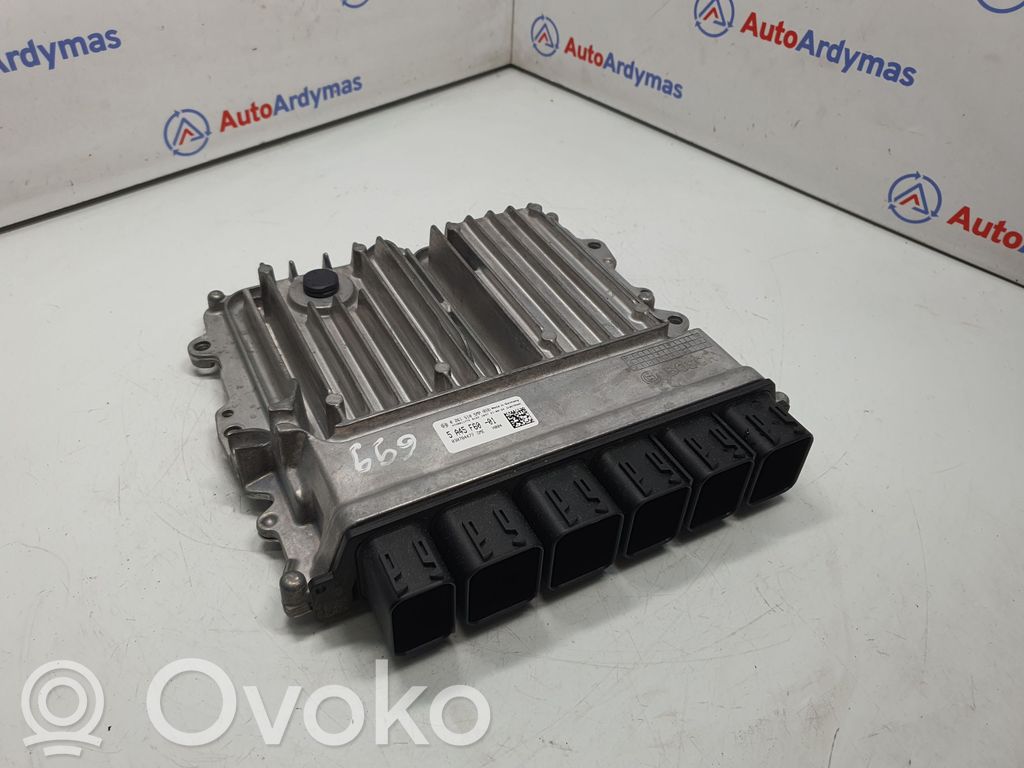 BMW 3 G20 G21 Engine control unit/module 