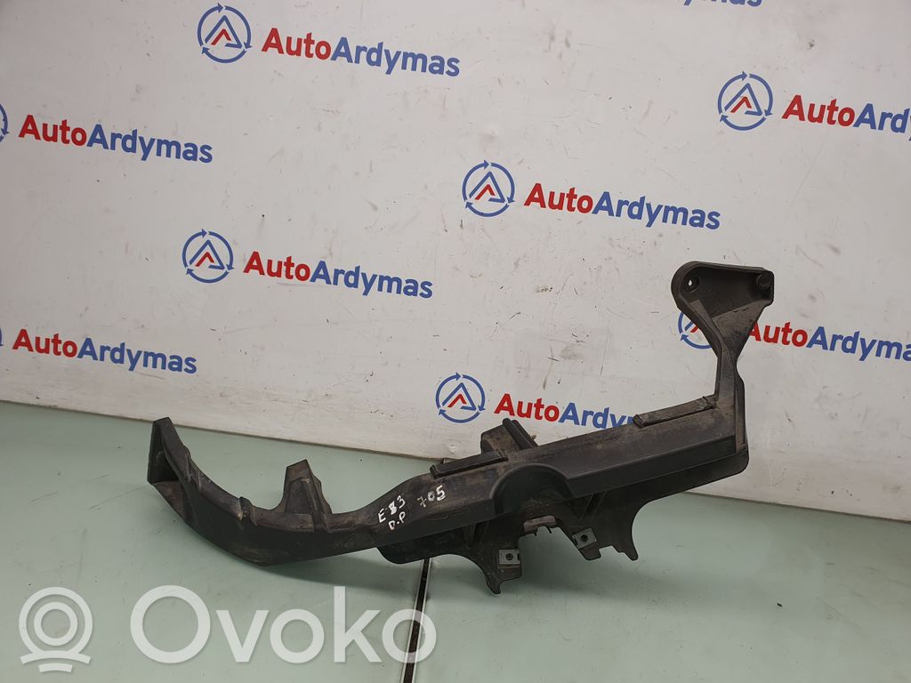 BMW X3 E83 Headlight/headlamp mounting bracket 
