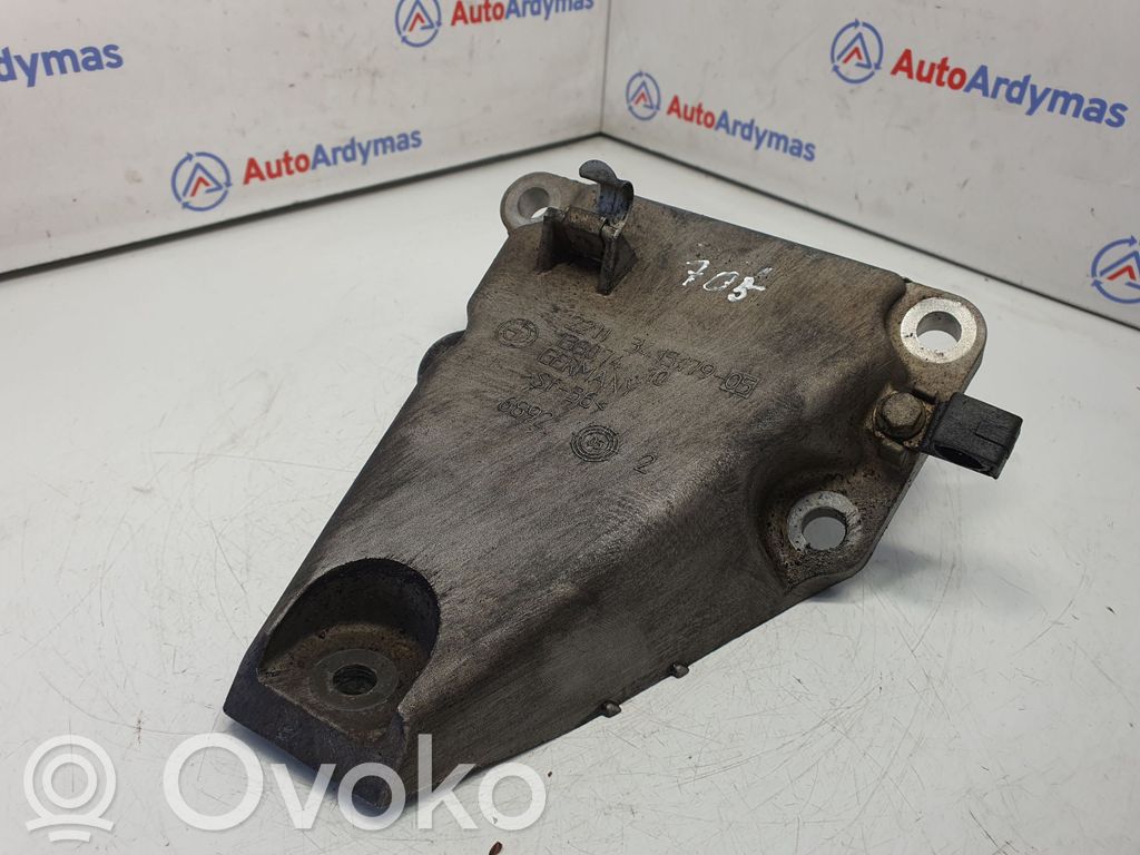 BMW X3 E83 Engine mounting bracket 