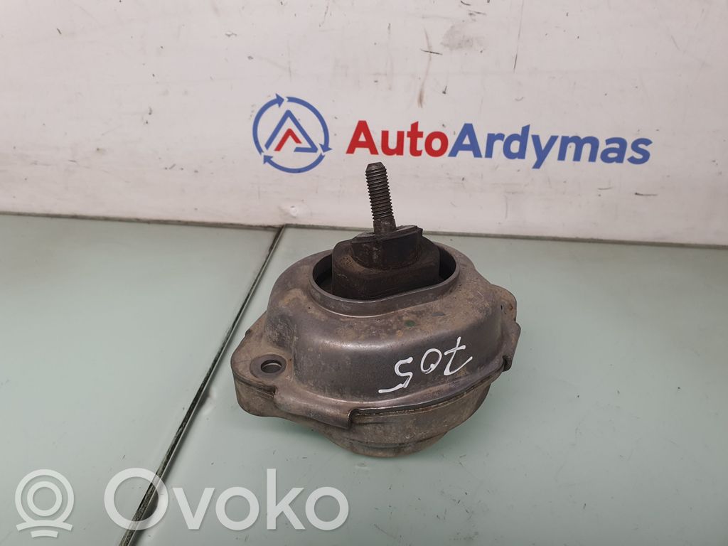 Engine mount bracket   3415176,22113415176