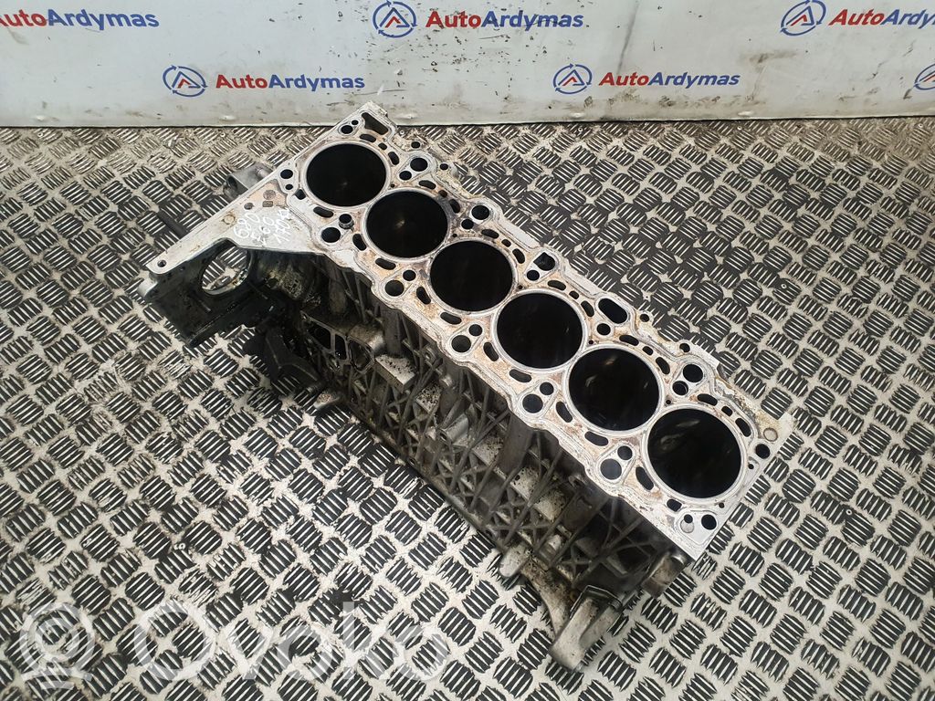 BMW 5 E60 E61 Engine block 