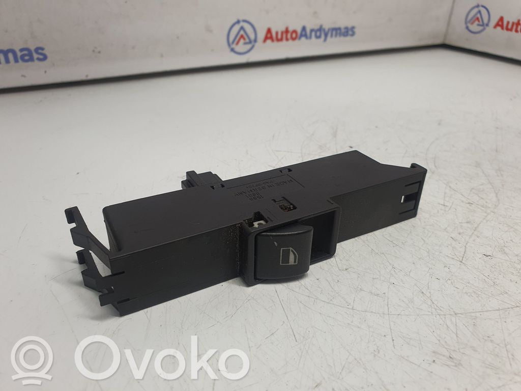 BMW 3 E46 Electric window control switch 