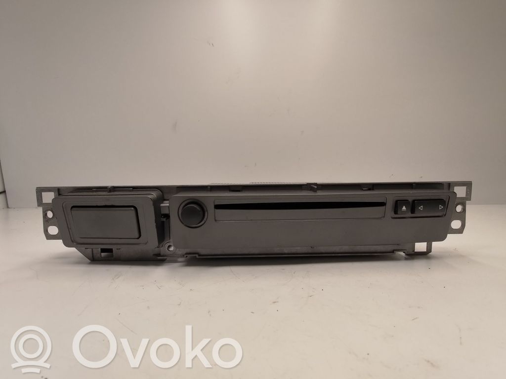 Radio / CD-Player / DVD-Player / Navigation   6946082,65126946082