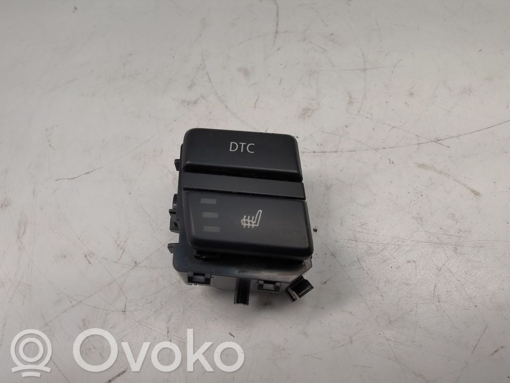 BMW 5 E60 E61 Seat heating switch 