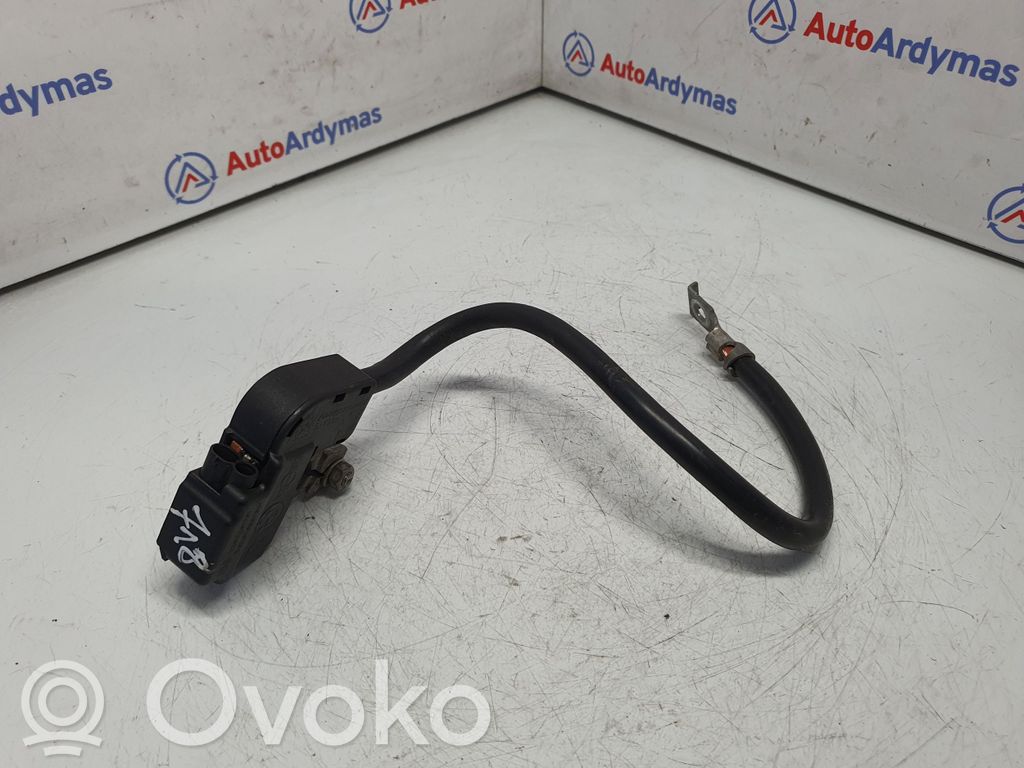 BMW 5 E60 E61 Minusinis laidas (akumuliatoriaus) 