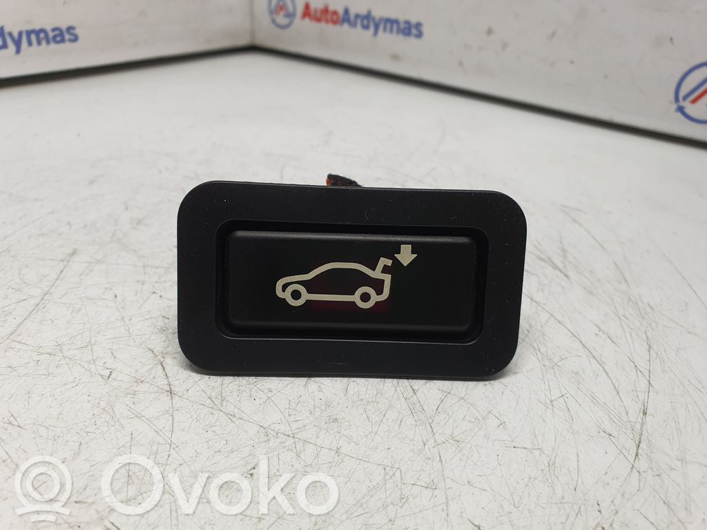 BMW 5 E39 Tailgate/trunk/boot open switch 