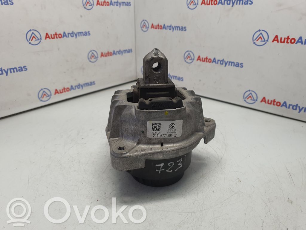 BMW 5 GT F07 Engine mount bracket 