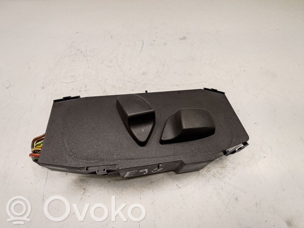 BMW 3 E90 E91 Seat control switch 