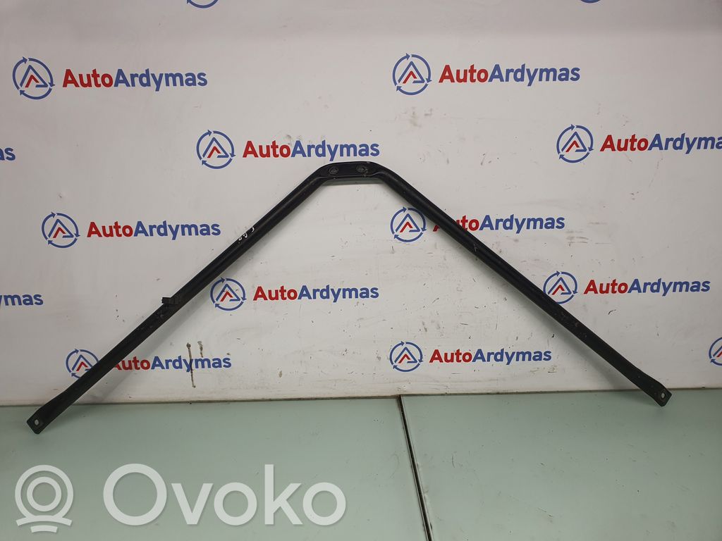 BMW 5 E60 E61 Muu moottoritilan osa 