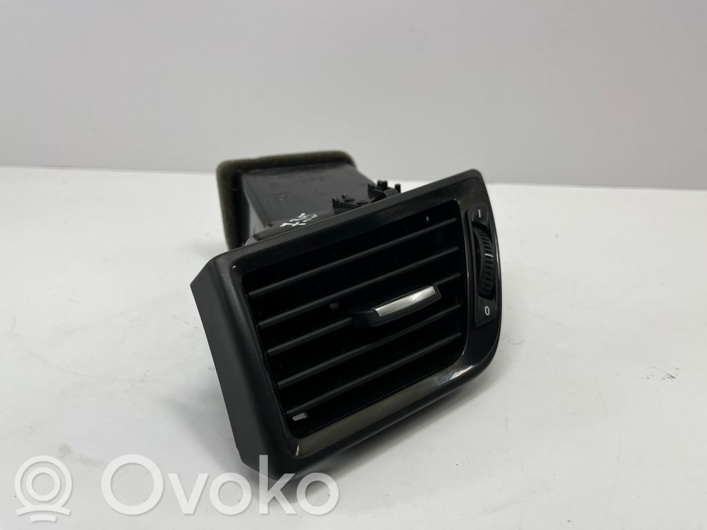 BMW X1 E84 Copertura griglia di ventilazione laterale cruscotto 