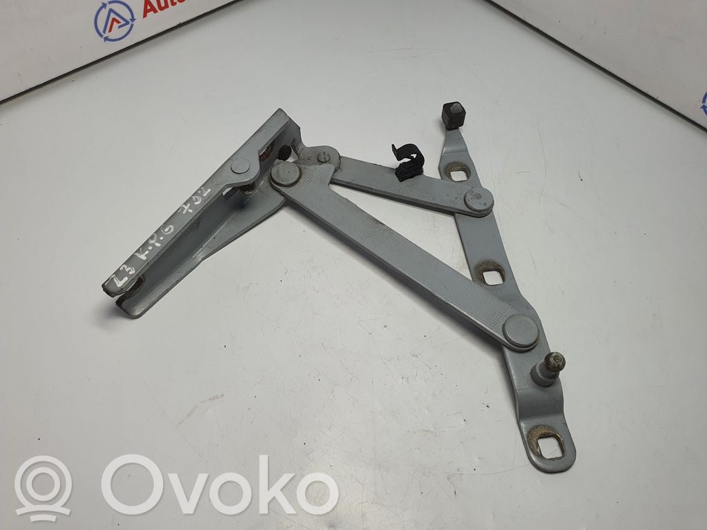 Tailgate/trunk/boot hinge   8397327,41628397327
