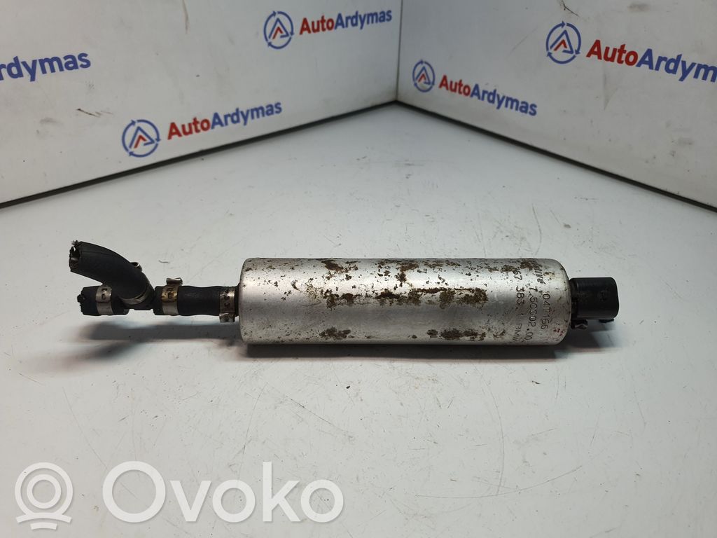 BMW 5 E39 Bomba de alta presión de inyección de combustible 