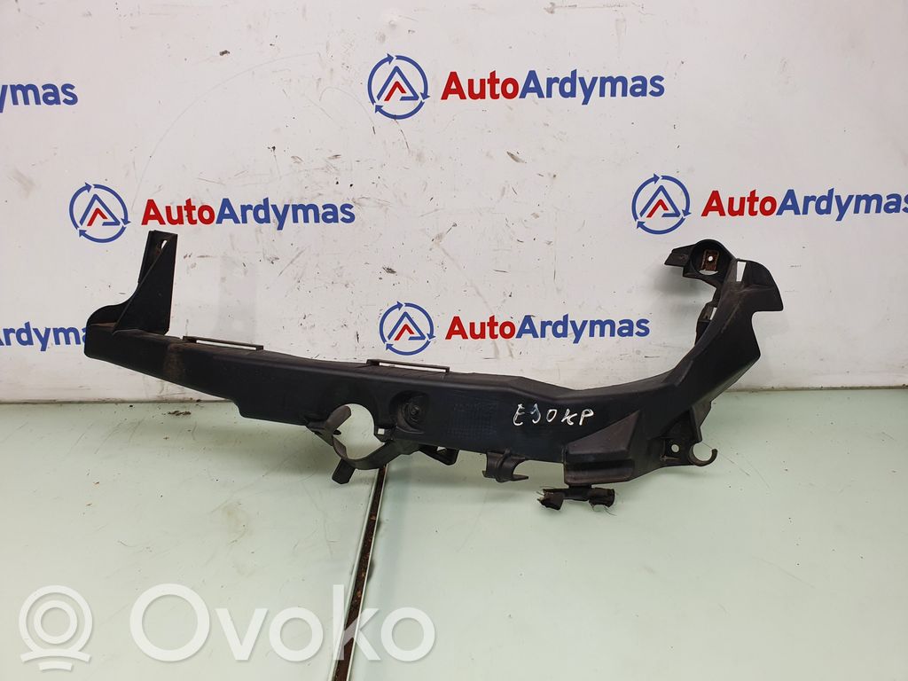BMW 3 E90 E91 Headlight/headlamp mounting bracket 