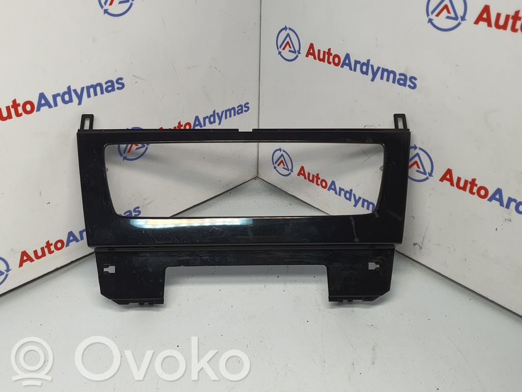 BMW X1 E84 Radio/GPS head unit trim 